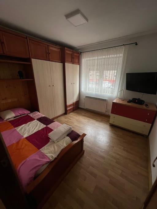 Piso 5 Min A Pie Del Centro Parking Gratis Apartamento *